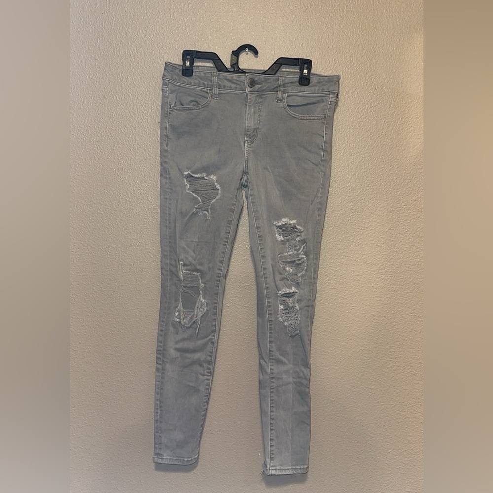 American Eagle size 10 Distressed Jeans